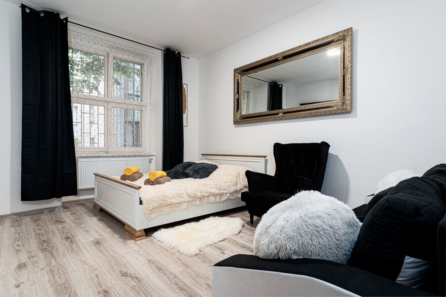 Prenájom bytu 152 m², Vinohradská, Praha, Praha Prenájom bytu 152 m², Vinohradská, Praha, Praha