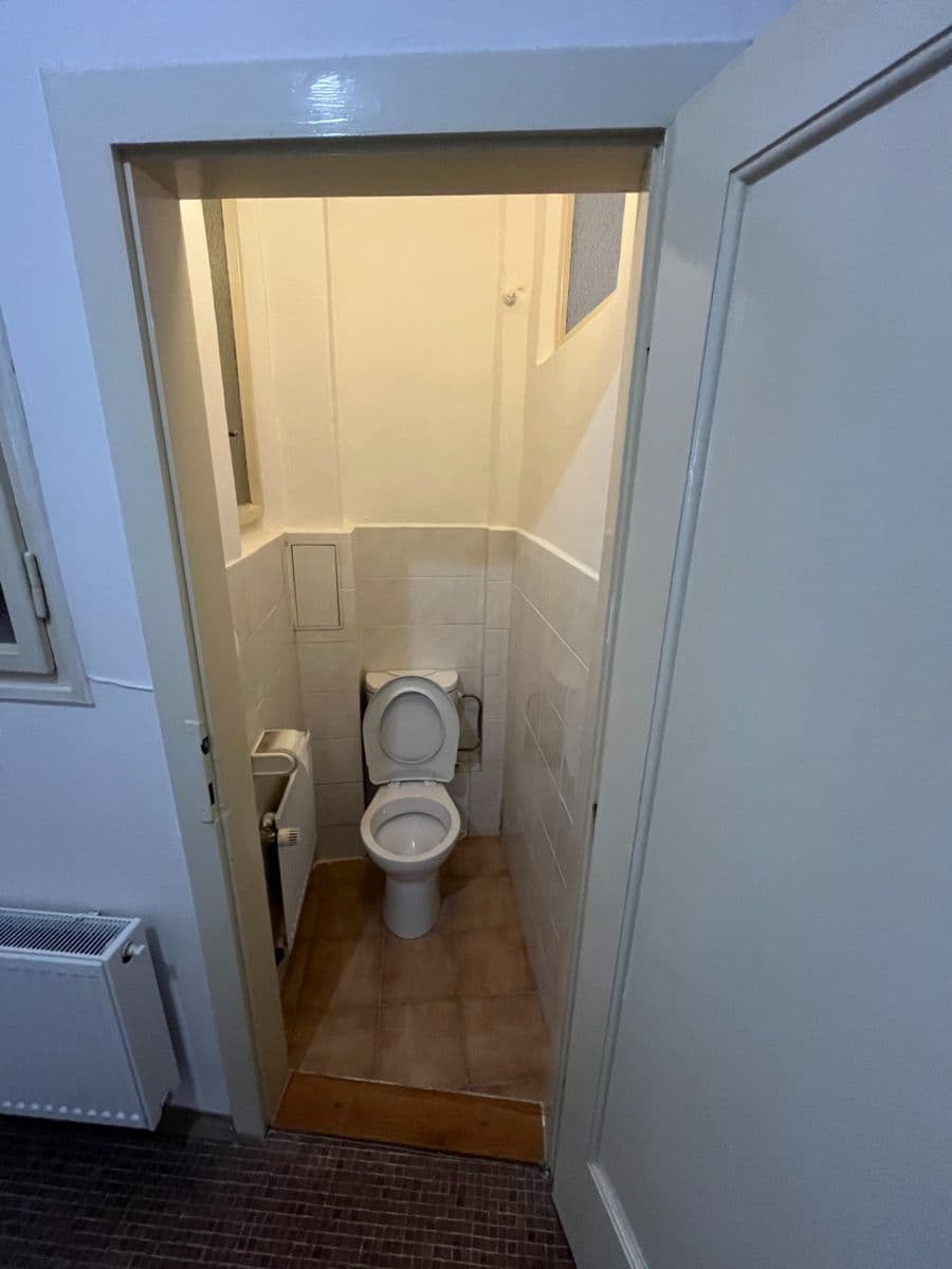 Prenájom bytu 2-izbový 58 m², U Kublova, Praha, Praha Prenájom bytu 2-izbový 58 m², U Kublova, Praha, Praha