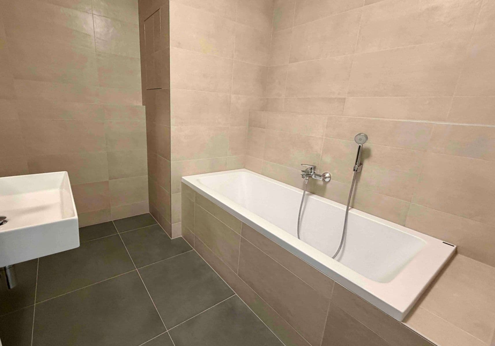 Prenájom bytu 2-izbový 59 m², Jižní, Brno, Jihomoravský kraj Prenájom bytu 2-izbový 59 m², Jižní, Brno, Jihomoravský kraj