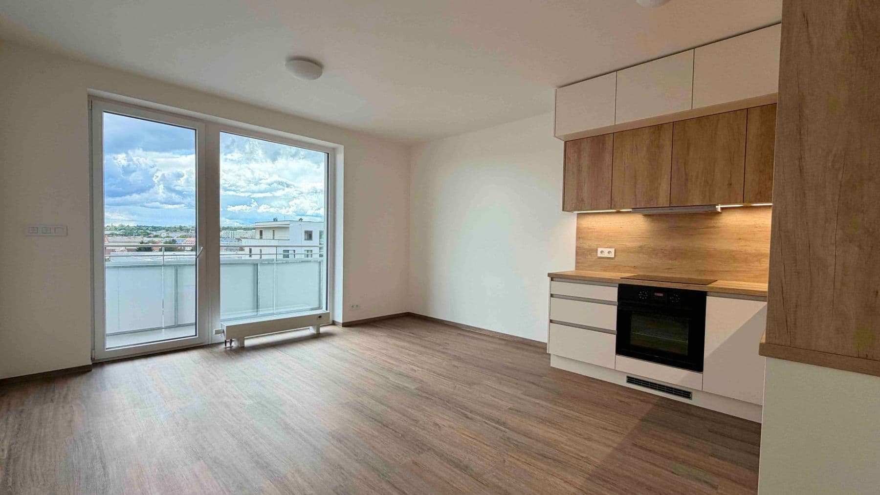 Prenájom bytu 2-izbový 59 m², Jižní, Brno, Jihomoravský kraj Prenájom bytu 2-izbový 59 m², Jižní, Brno, Jihomoravský kraj