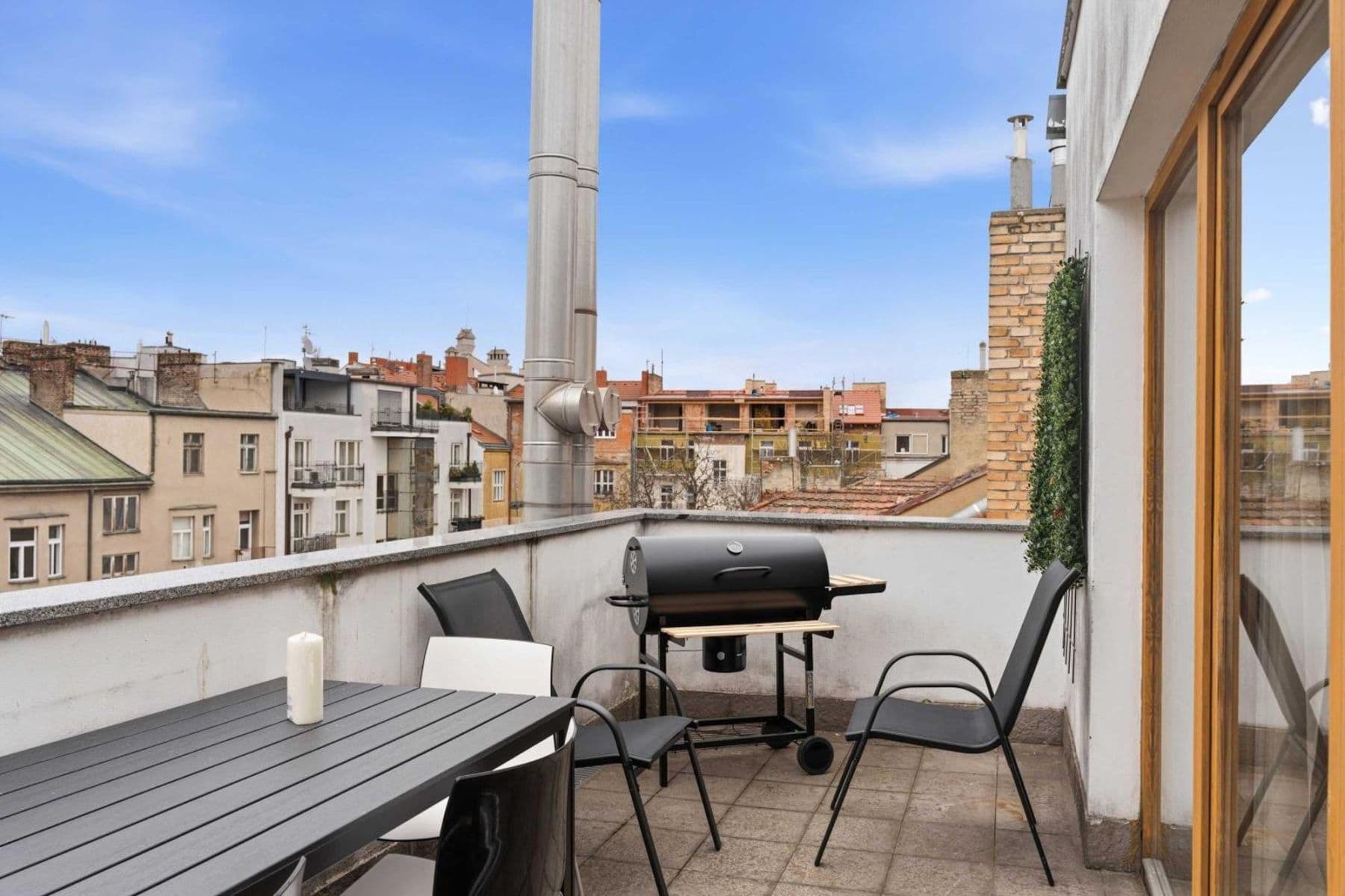 Prenájom bytu 182 m², Zborovská, Praha, Praha Prenájom bytu 182 m², Zborovská, Praha, Praha