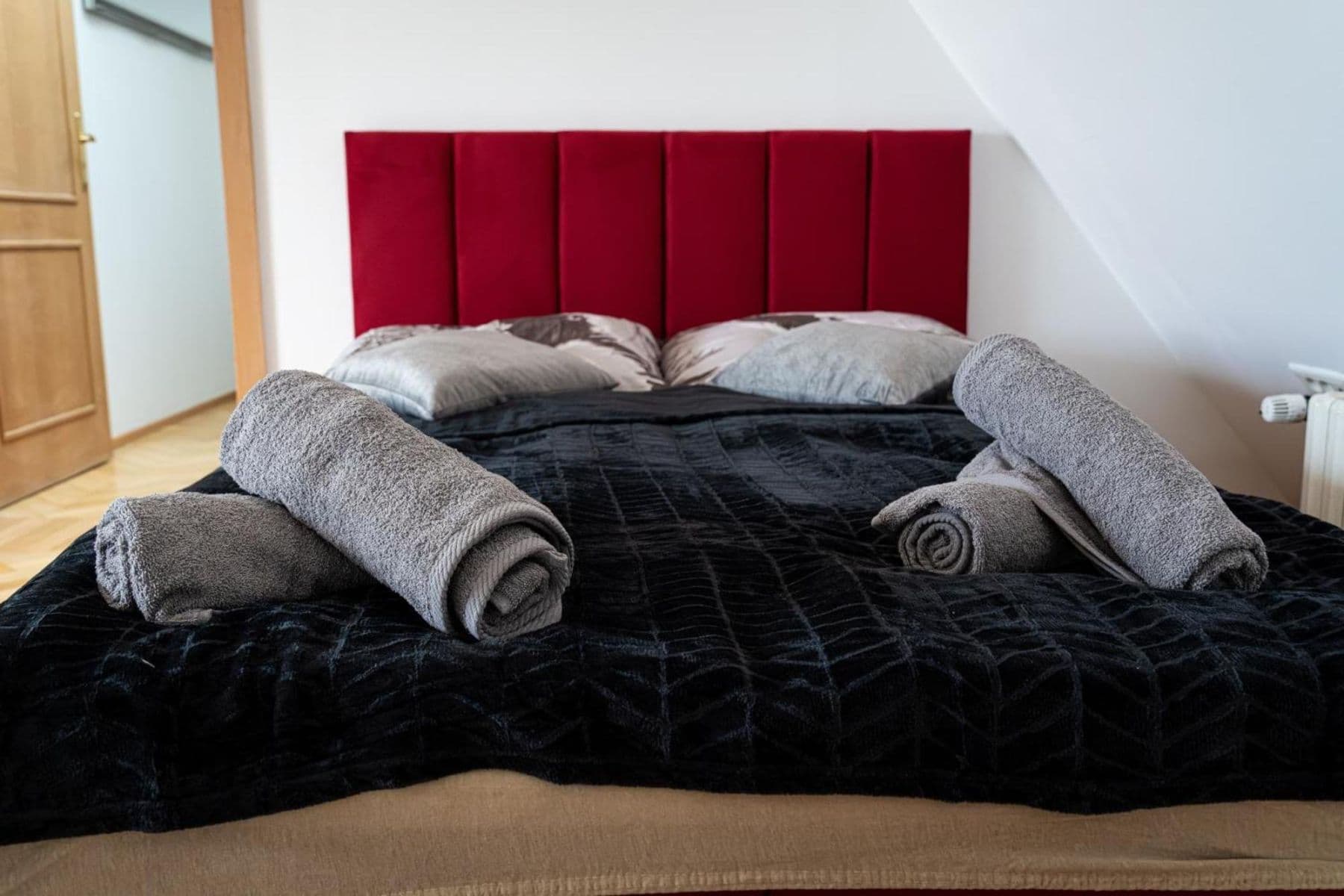 Prenájom bytu 154 m², Matoušova, Praha, Praha Prenájom bytu 154 m², Matoušova, Praha, Praha