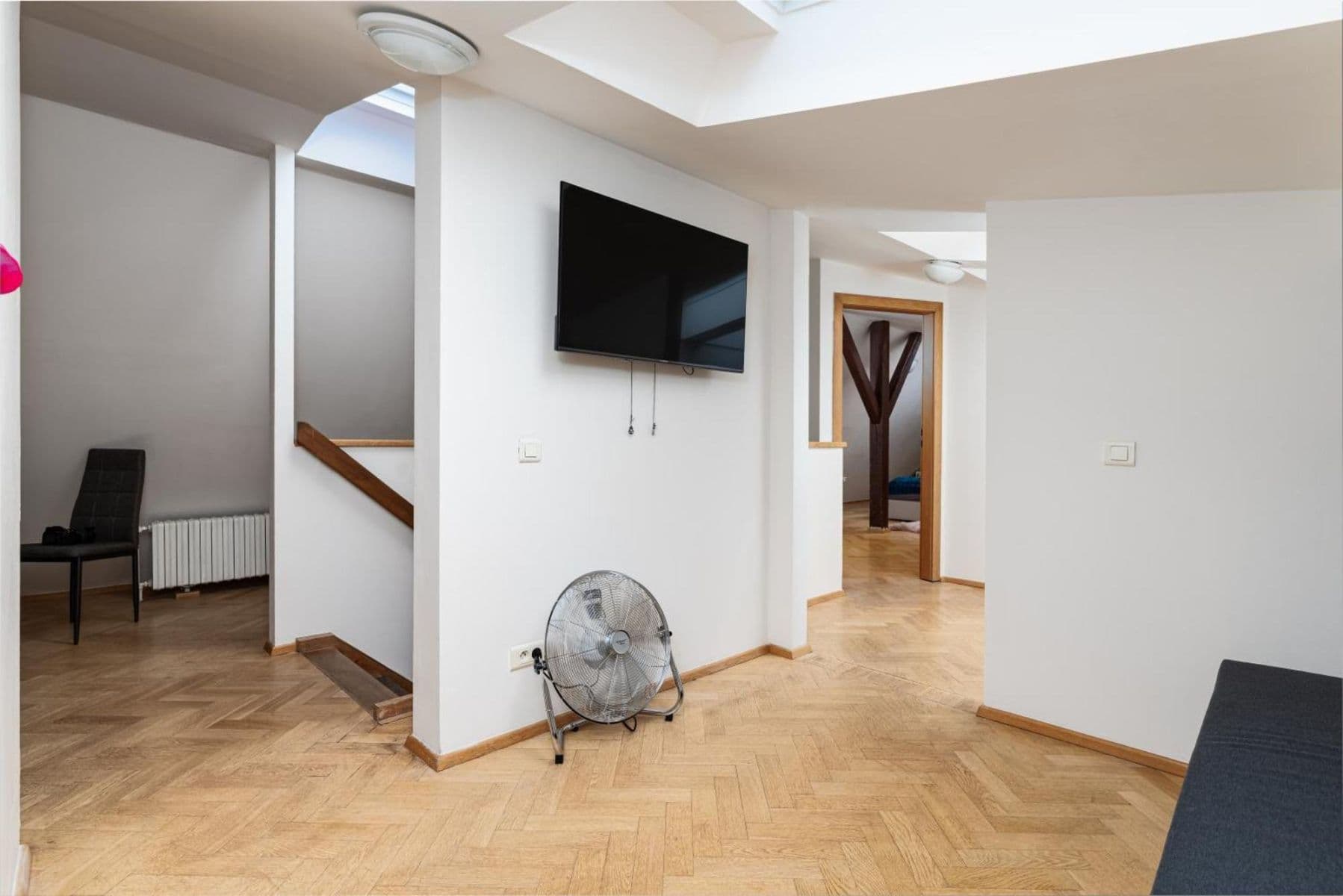 Prenájom bytu 154 m², Matoušova, Praha, Praha Prenájom bytu 154 m², Matoušova, Praha, Praha