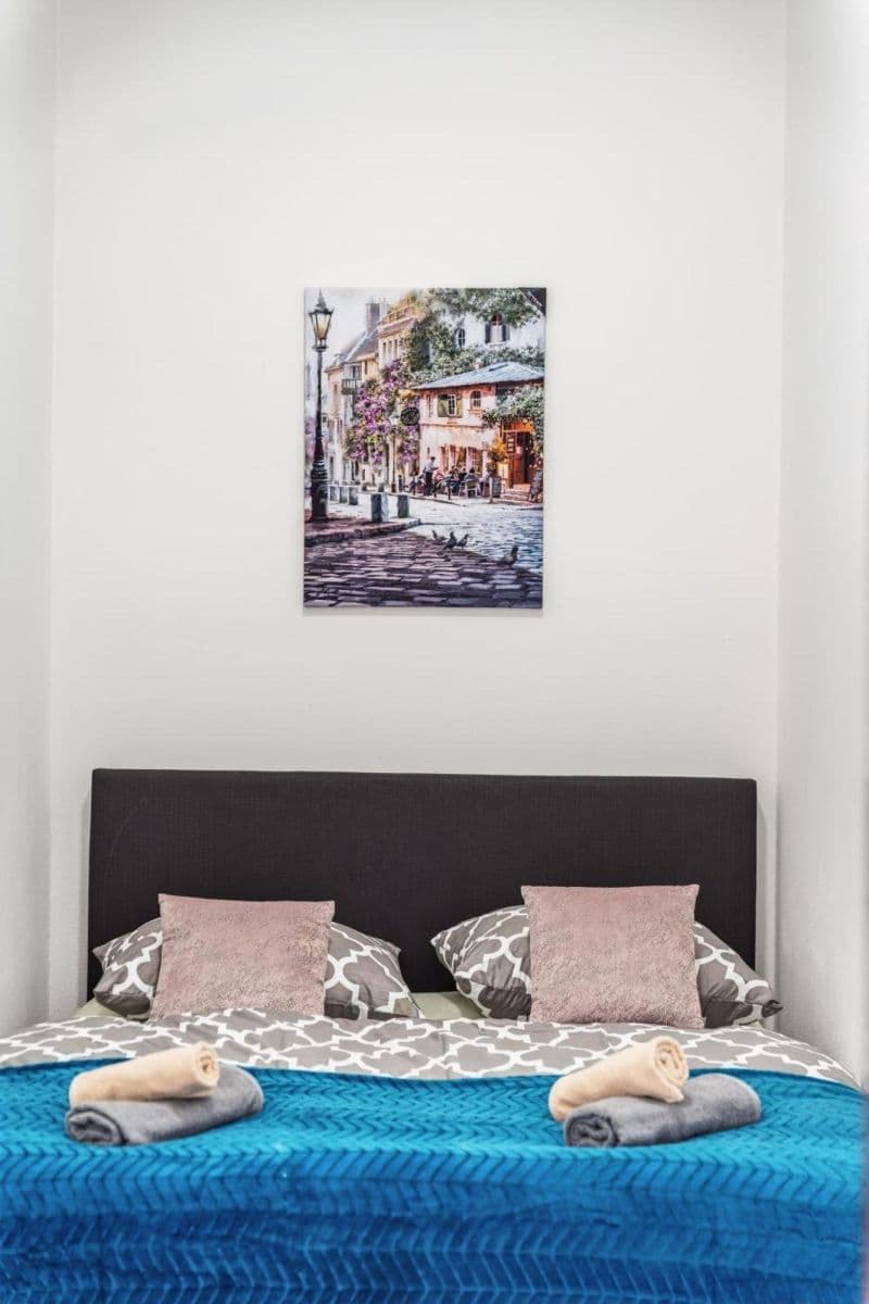 Prenájom bytu 154 m², Zborovská, Praha, Praha Prenájom bytu 154 m², Zborovská, Praha, Praha