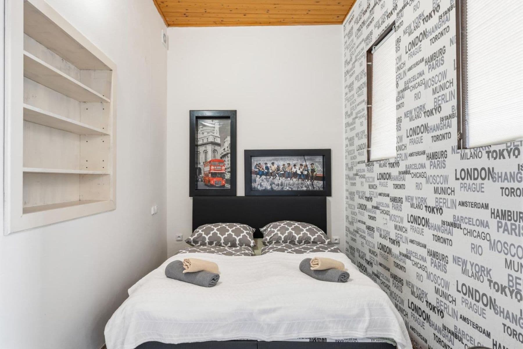 Prenájom bytu 154 m², Zborovská, Praha, Praha Prenájom bytu 154 m², Zborovská, Praha, Praha