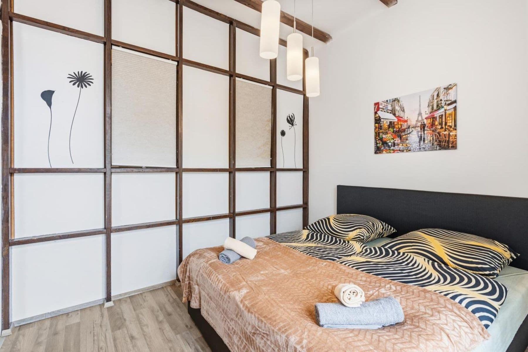 Prenájom bytu 154 m², Zborovská, Praha, Praha Prenájom bytu 154 m², Zborovská, Praha, Praha