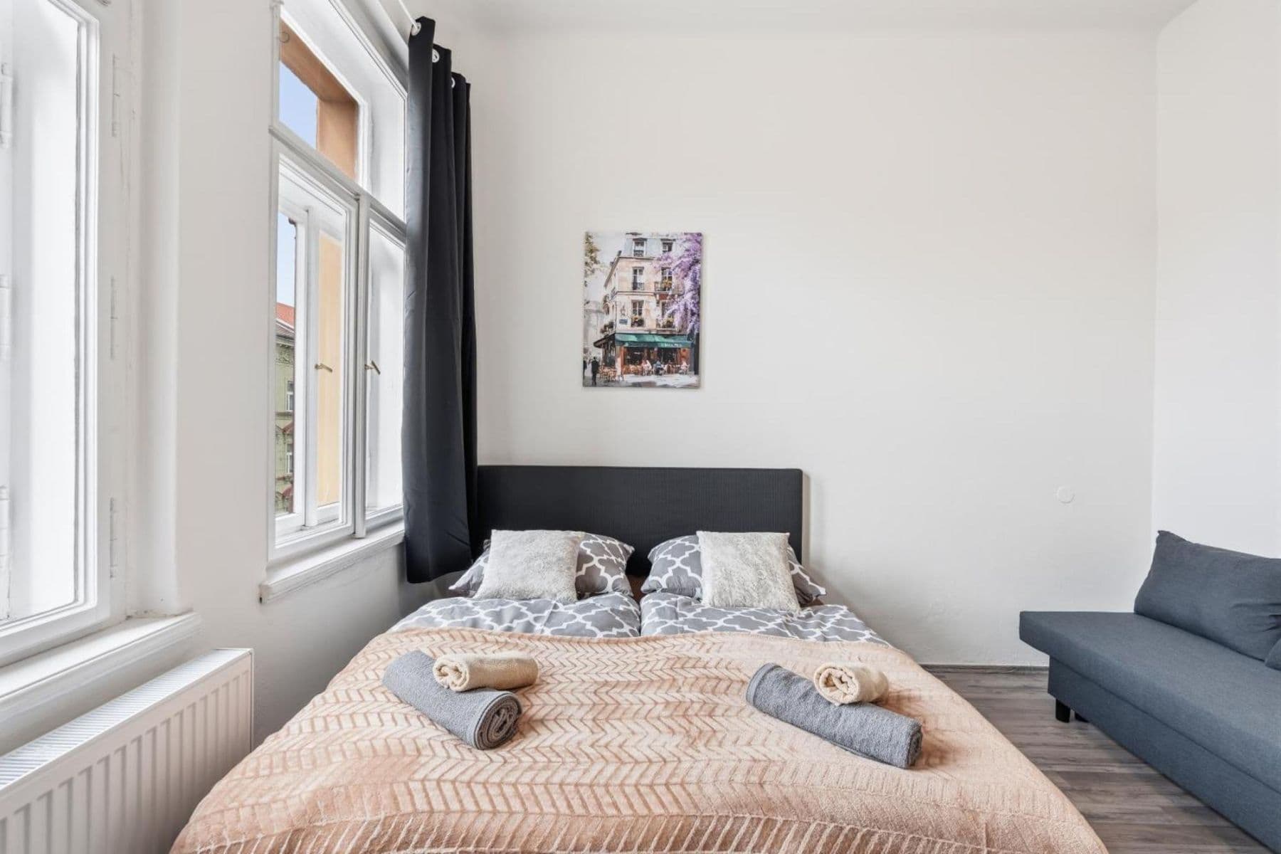 Prenájom bytu 154 m², Zborovská, Praha, Praha Prenájom bytu 154 m², Zborovská, Praha, Praha