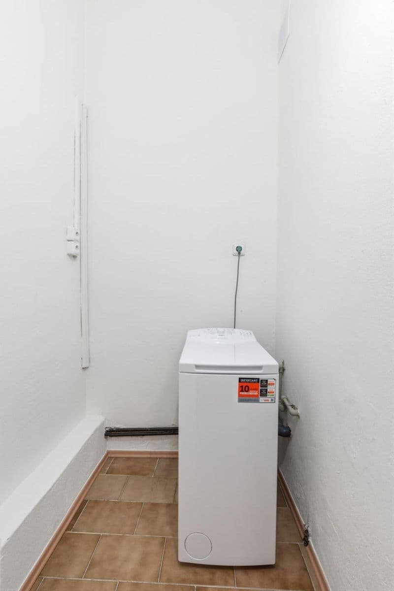 Prenájom bytu 154 m², Zborovská, Praha, Praha Prenájom bytu 154 m², Zborovská, Praha, Praha