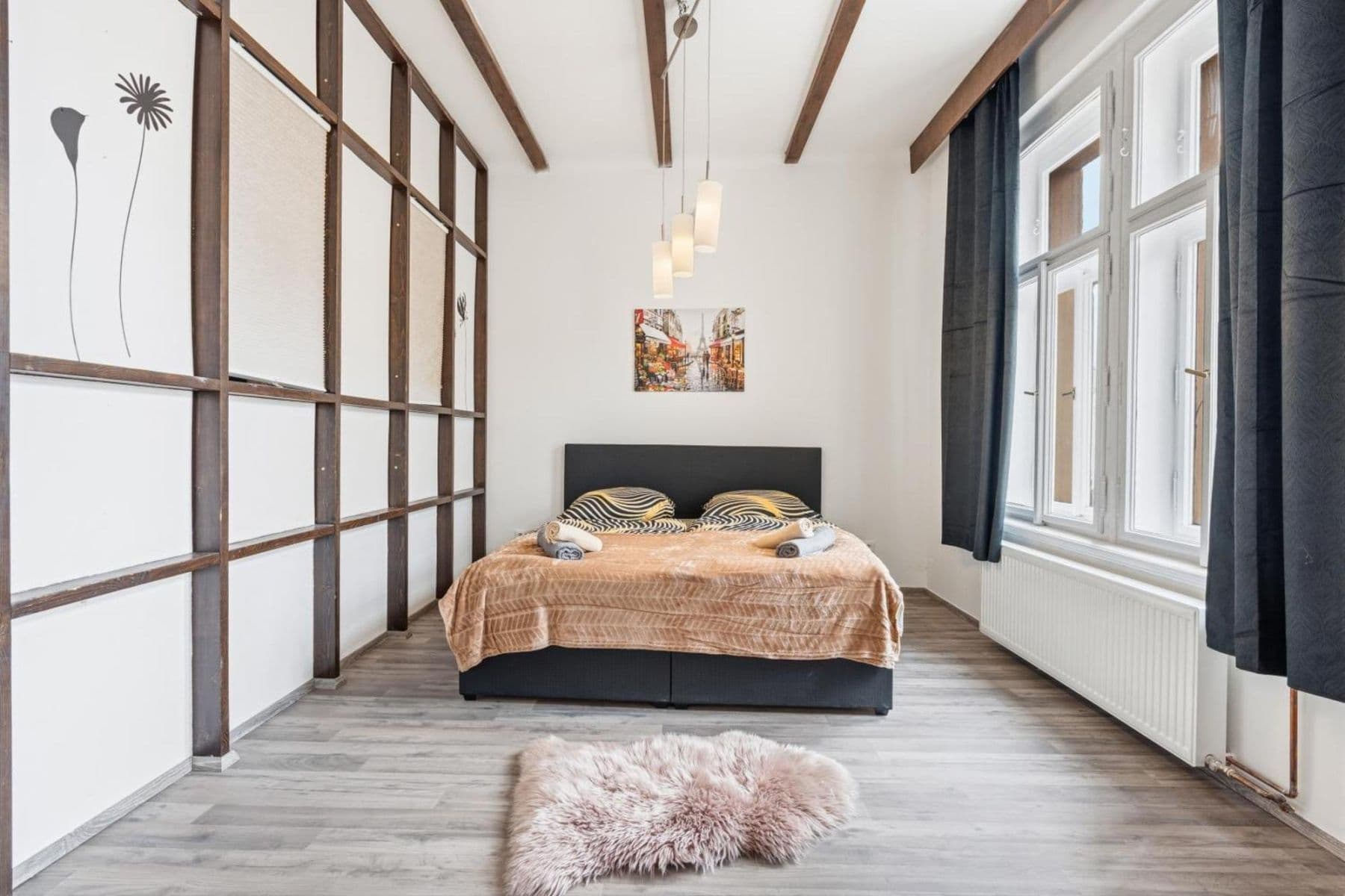 Prenájom bytu 154 m², Zborovská, Praha, Praha Prenájom bytu 154 m², Zborovská, Praha, Praha
