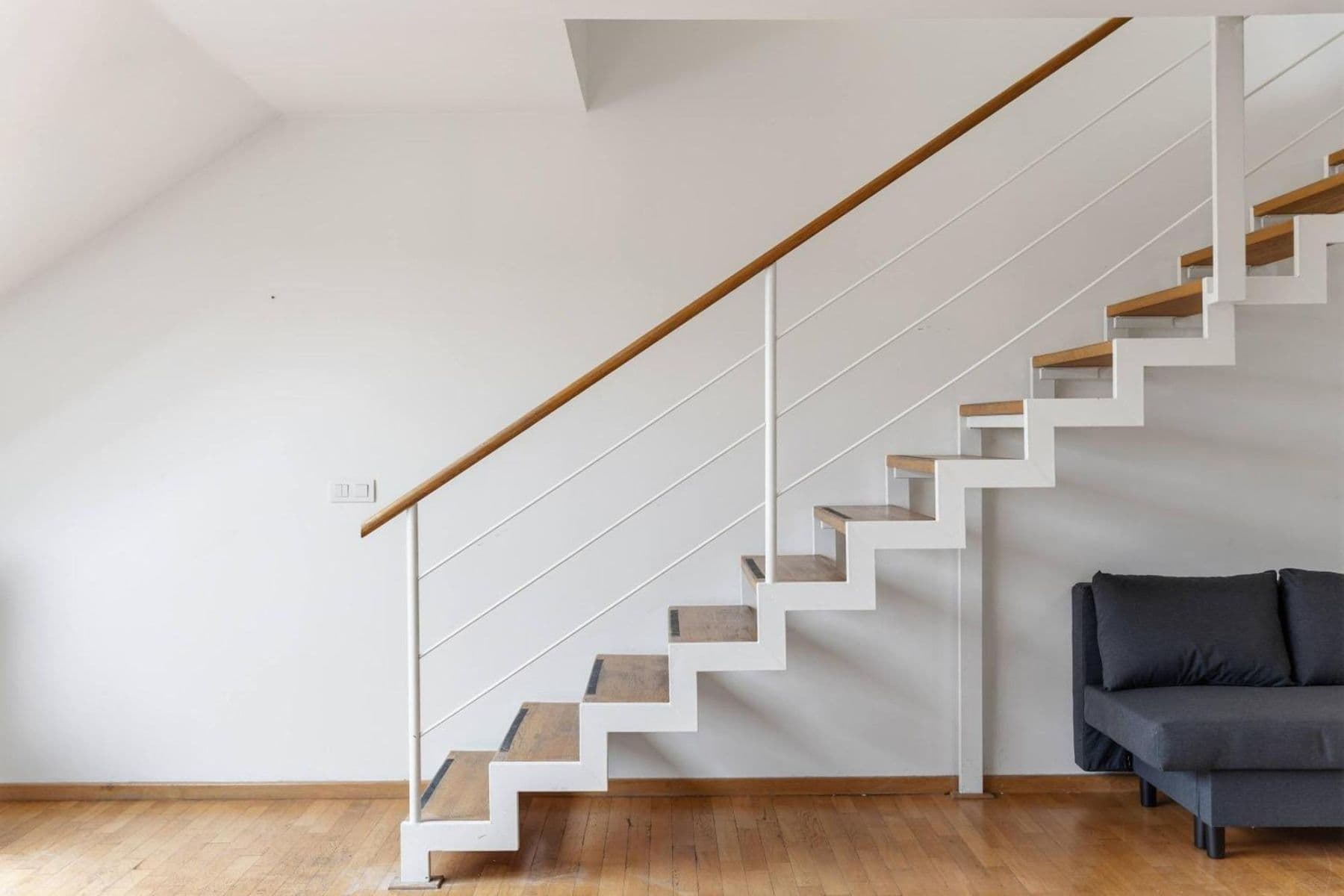 Prenájom bytu 180 m², Zborovská, Praha, Praha Prenájom bytu 180 m², Zborovská, Praha, Praha