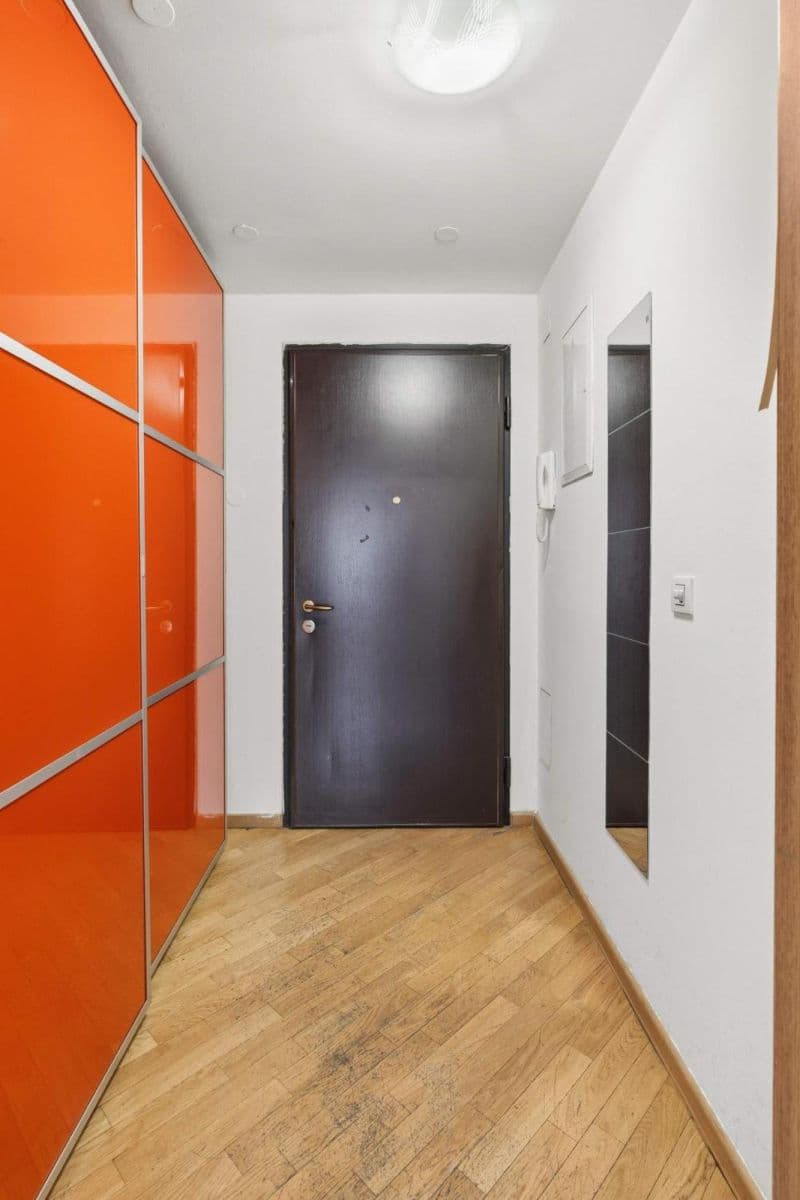 Prenájom bytu 180 m², Zborovská, Praha, Praha Prenájom bytu 180 m², Zborovská, Praha, Praha