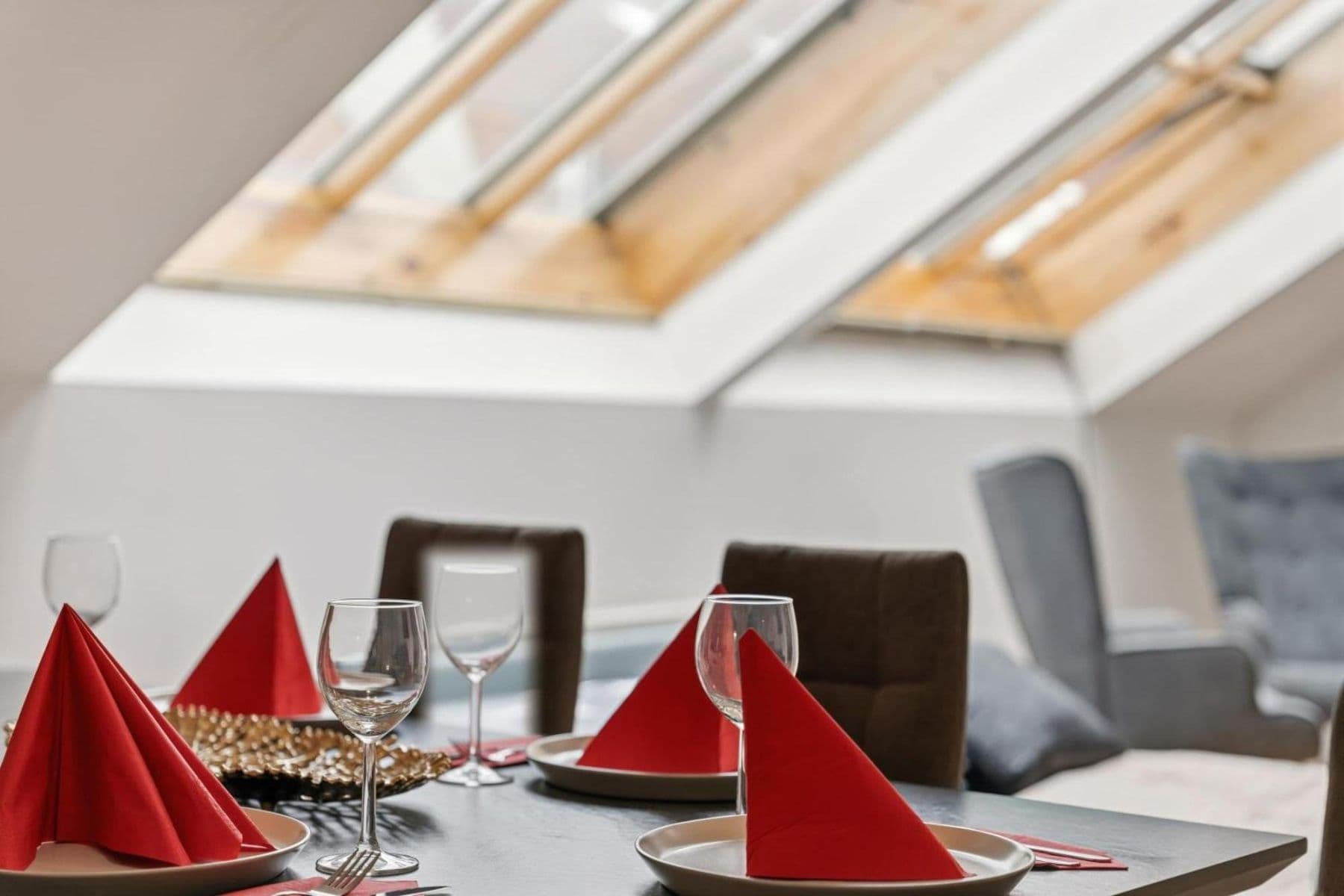 Prenájom bytu 180 m², Zborovská, Praha, Praha Prenájom bytu 180 m², Zborovská, Praha, Praha
