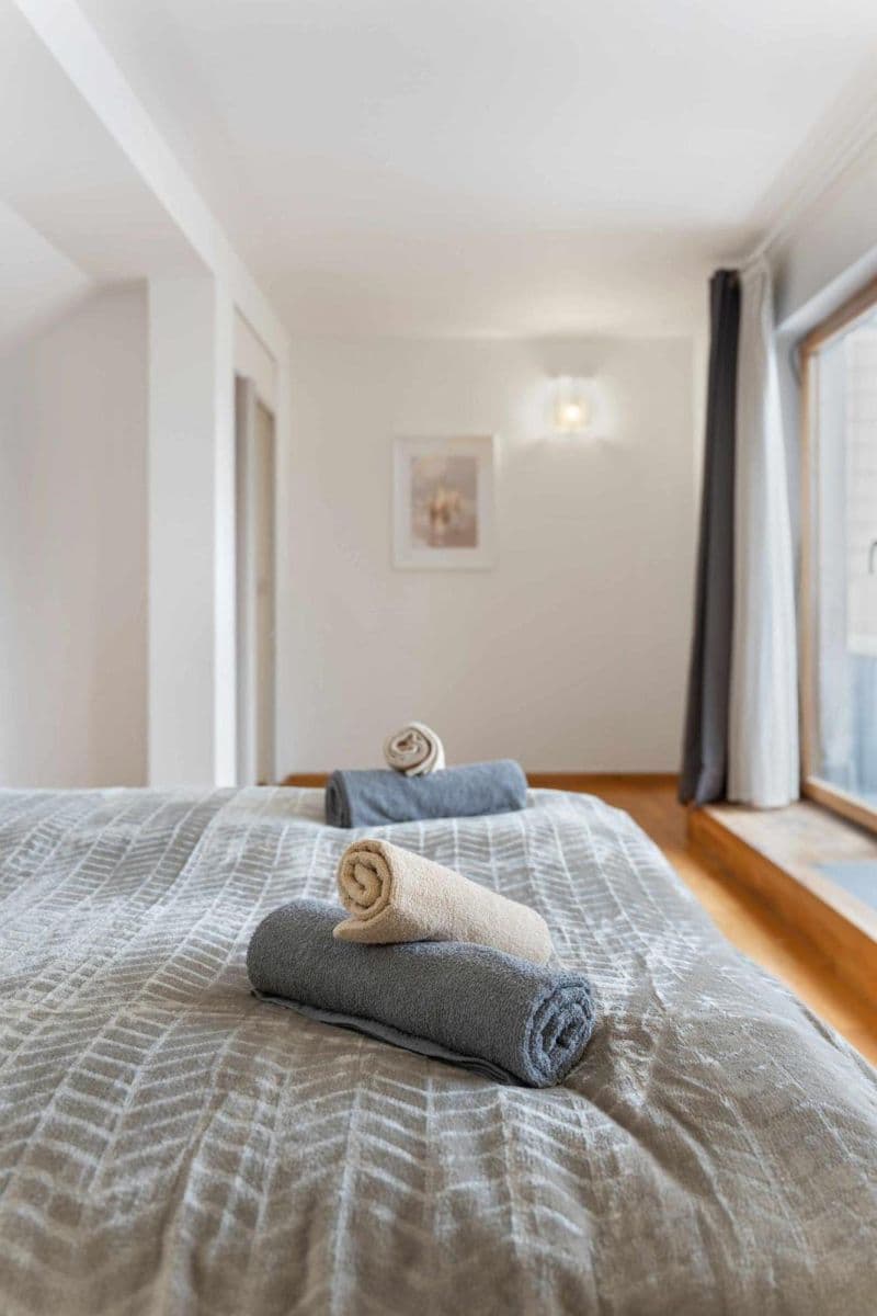 Prenájom bytu 180 m², Zborovská, Praha, Praha Prenájom bytu 180 m², Zborovská, Praha, Praha