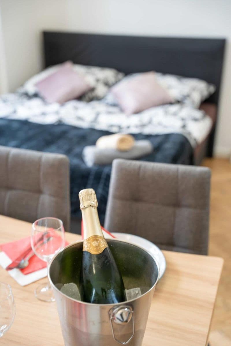 Prenájom bytu 142 m², Matoušova, Praha, Praha Prenájom bytu 142 m², Matoušova, Praha, Praha
