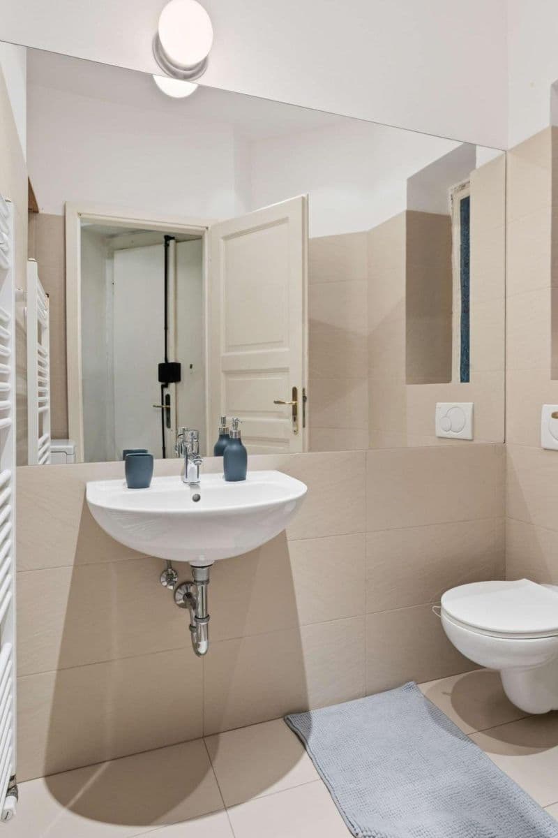Prenájom bytu 142 m², Matoušova, Praha, Praha Prenájom bytu 142 m², Matoušova, Praha, Praha