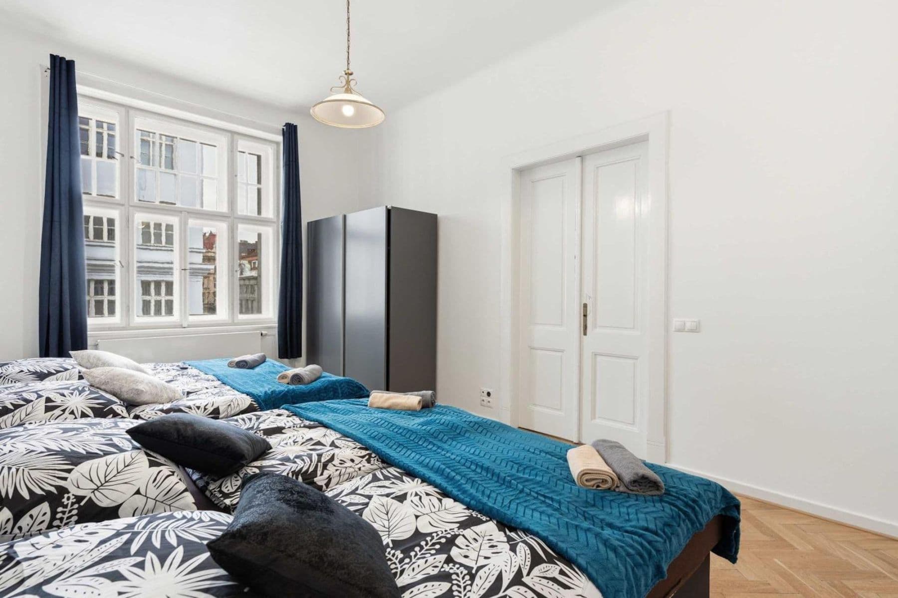 Prenájom bytu 142 m², Matoušova, Praha, Praha Prenájom bytu 142 m², Matoušova, Praha, Praha
