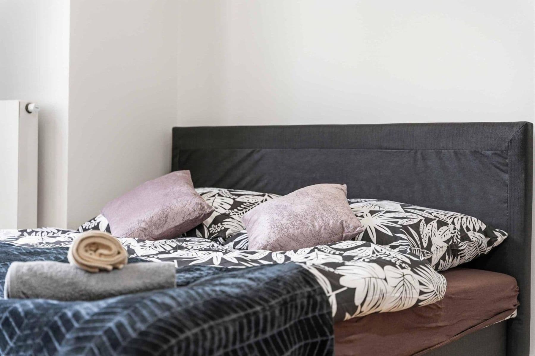 Prenájom bytu 142 m², Matoušova, Praha, Praha Prenájom bytu 142 m², Matoušova, Praha, Praha