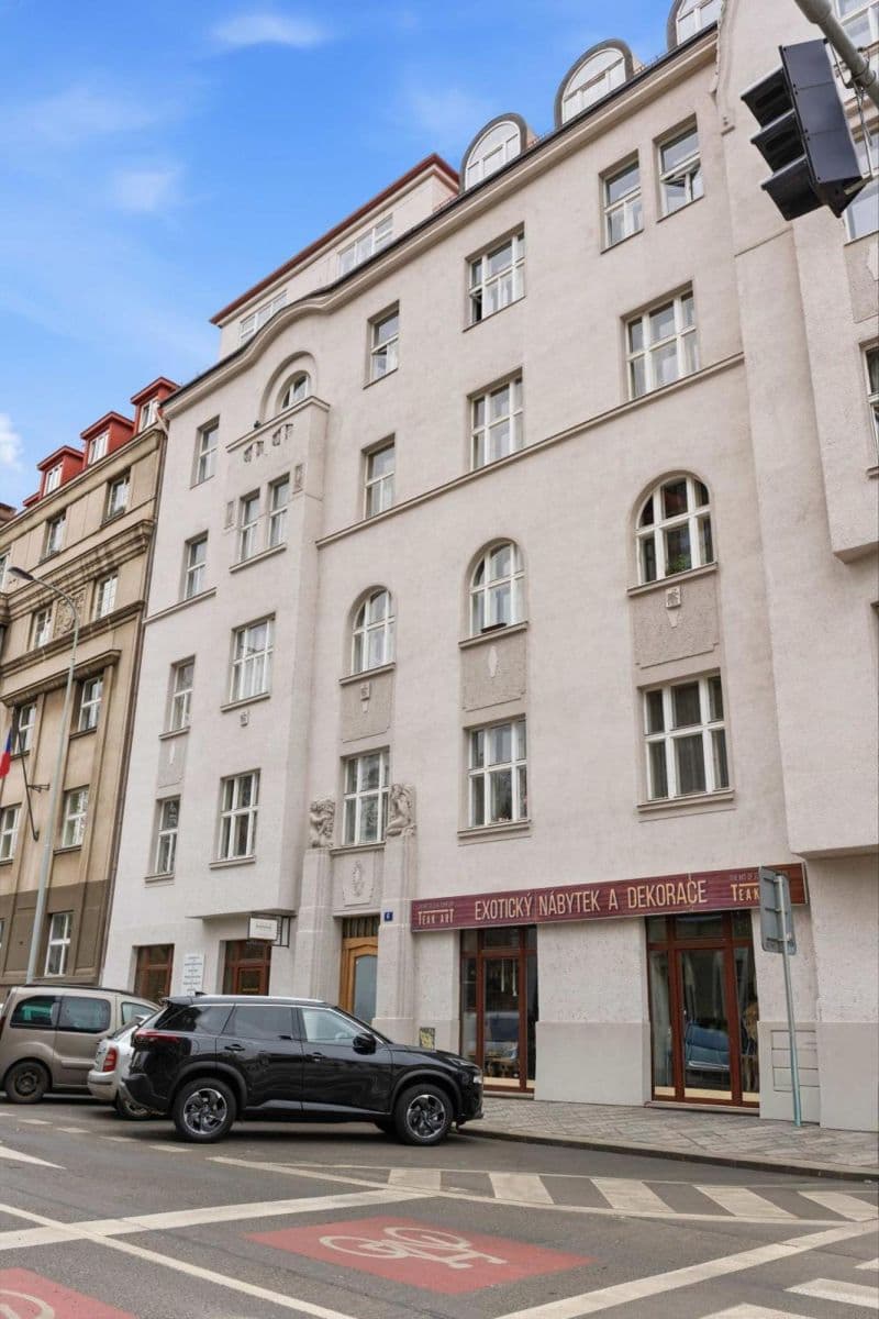 Prenájom bytu 142 m², Matoušova, Praha, Praha Prenájom bytu 142 m², Matoušova, Praha, Praha