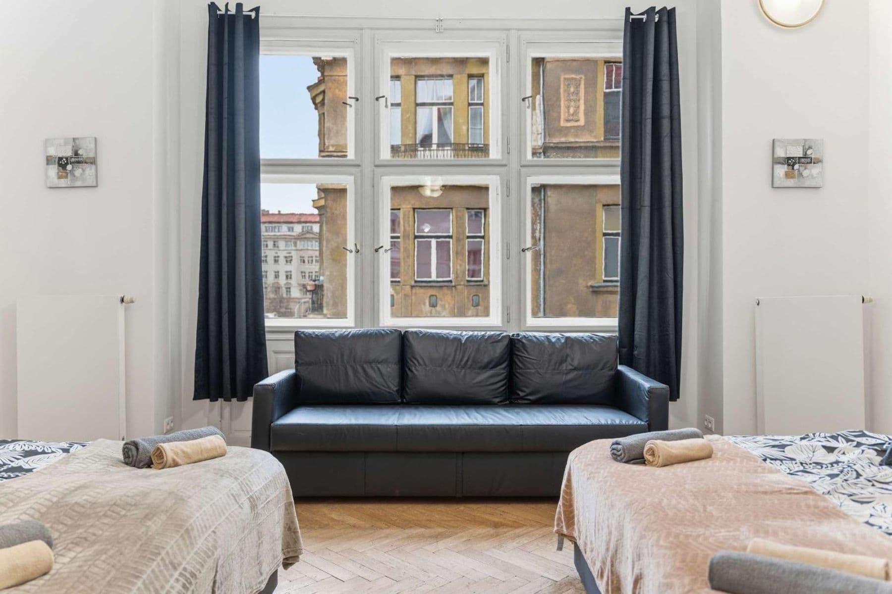 Prenájom bytu 142 m², Matoušova, Praha, Praha Prenájom bytu 142 m², Matoušova, Praha, Praha
