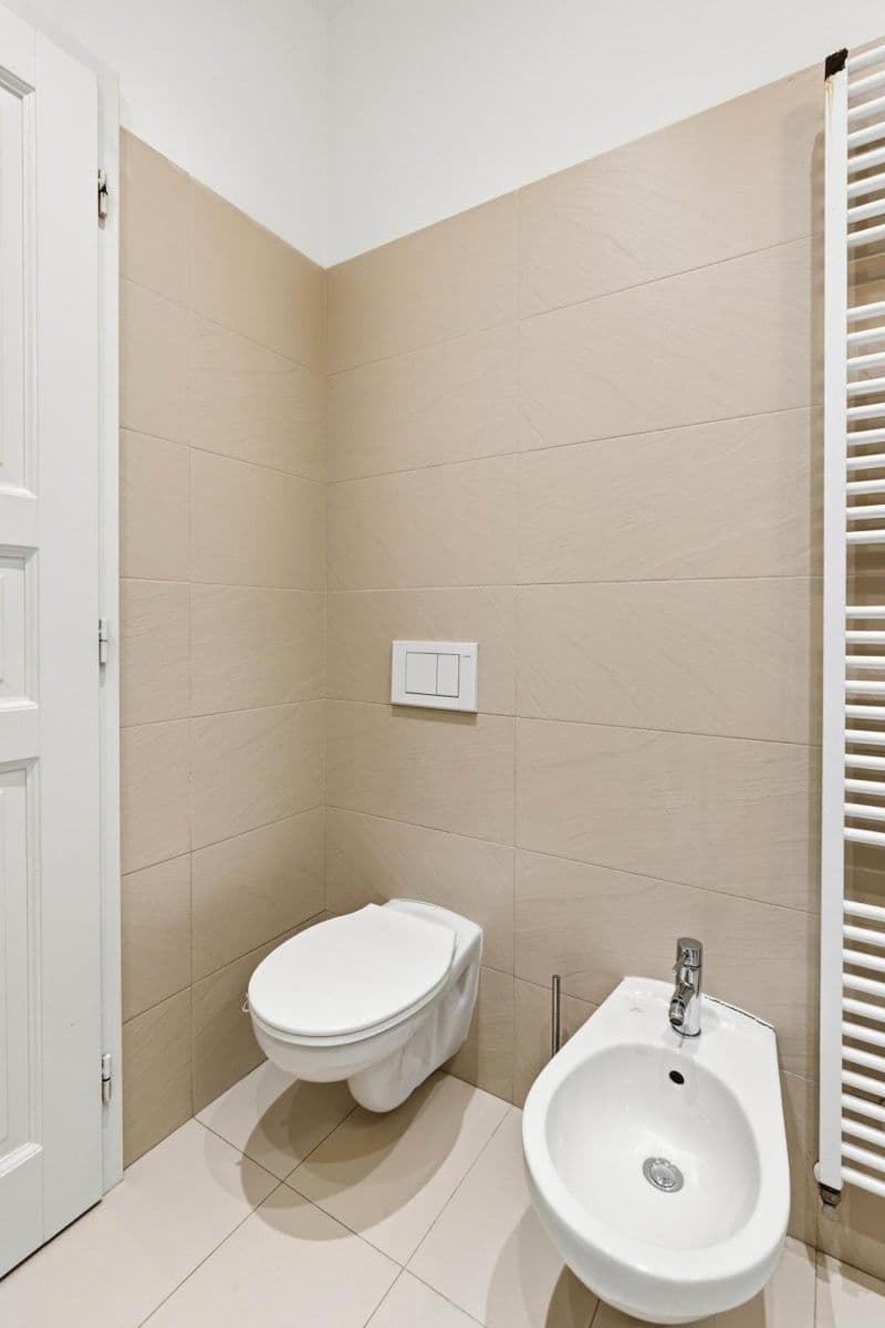 Prenájom bytu 142 m², Matoušova, Praha, Praha Prenájom bytu 142 m², Matoušova, Praha, Praha