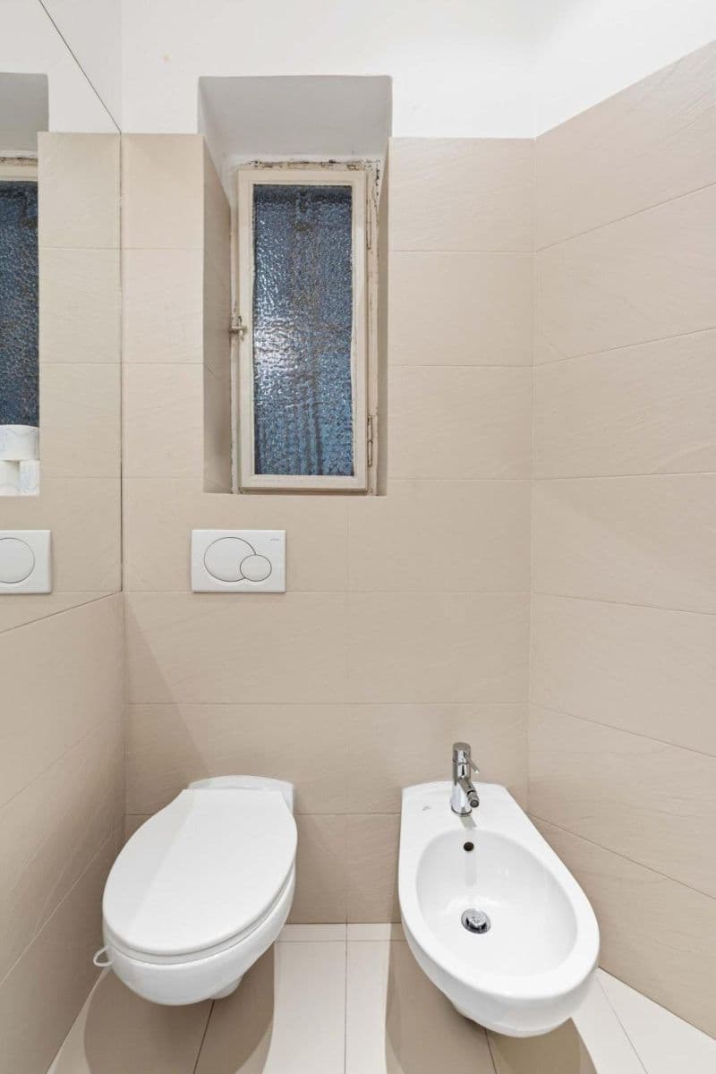 Prenájom bytu 142 m², Matoušova, Praha, Praha Prenájom bytu 142 m², Matoušova, Praha, Praha