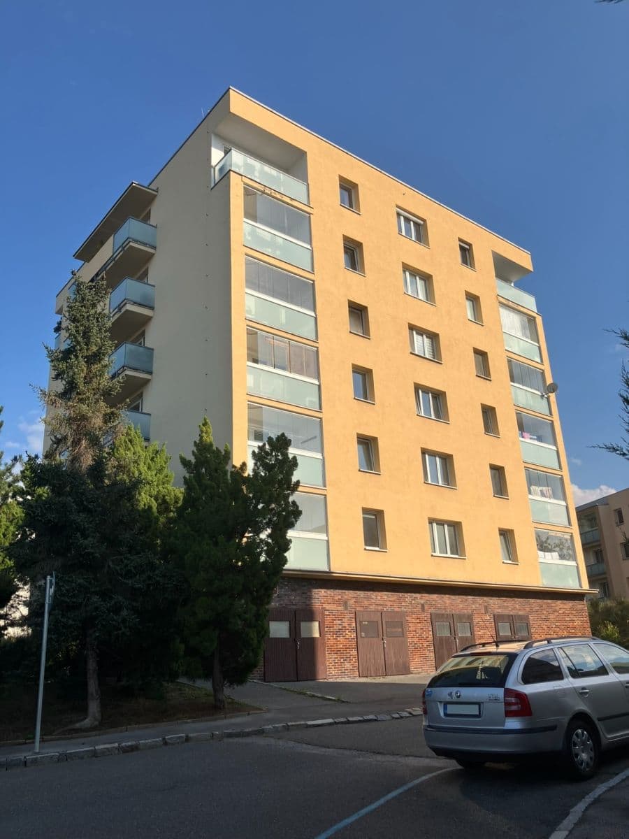 Prenájom bytu 2-izbový 62 m², Hoškova, Praha, Praha Prenájom bytu 2-izbový 62 m², Hoškova, Praha, Praha