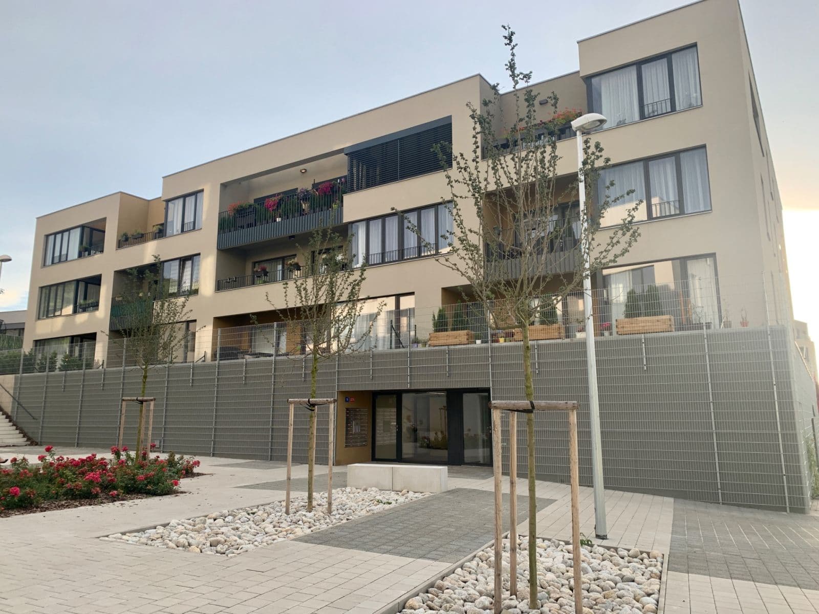 Prenájom garáže 12 m², Na Komořsku, Praha, Praha Prenájom garáže 12 m², Na Komořsku, Praha, Praha
