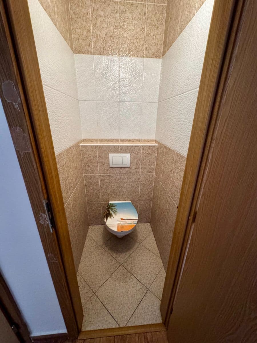 Prenájom bytu 3-izbový 75 m², Semilská, Praha, Praha Prenájom bytu 3-izbový 75 m², Semilská, Praha, Praha