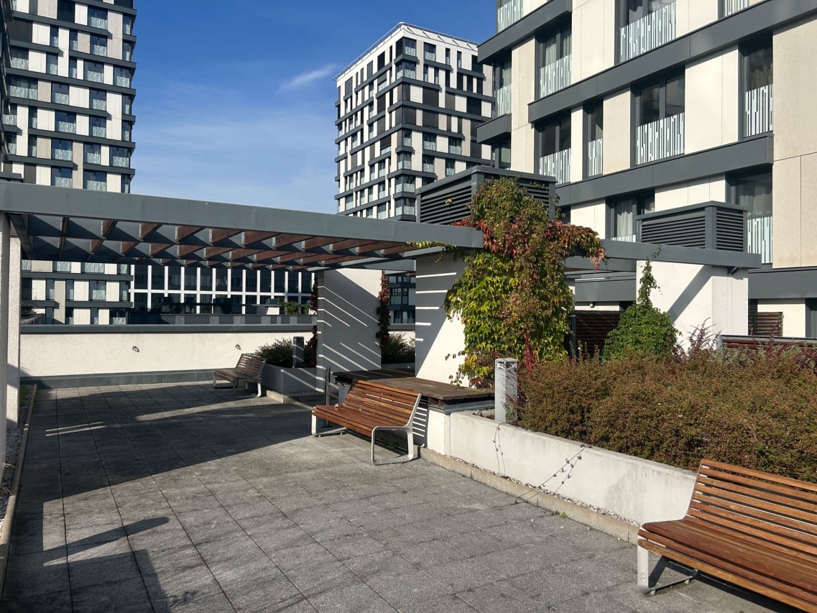 Prenájom bytu 1-izbový 37 m², Olšanská, Praha, Praha Prenájom bytu 1-izbový 37 m², Olšanská, Praha, Praha