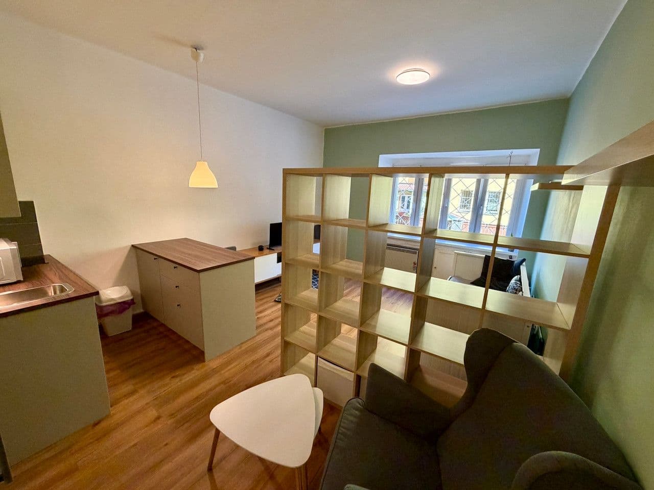 Prenájom bytu 1-izbový 28 m², Na lepším, Praha, Praha Prenájom bytu 1-izbový 28 m², Na lepším, Praha, Praha