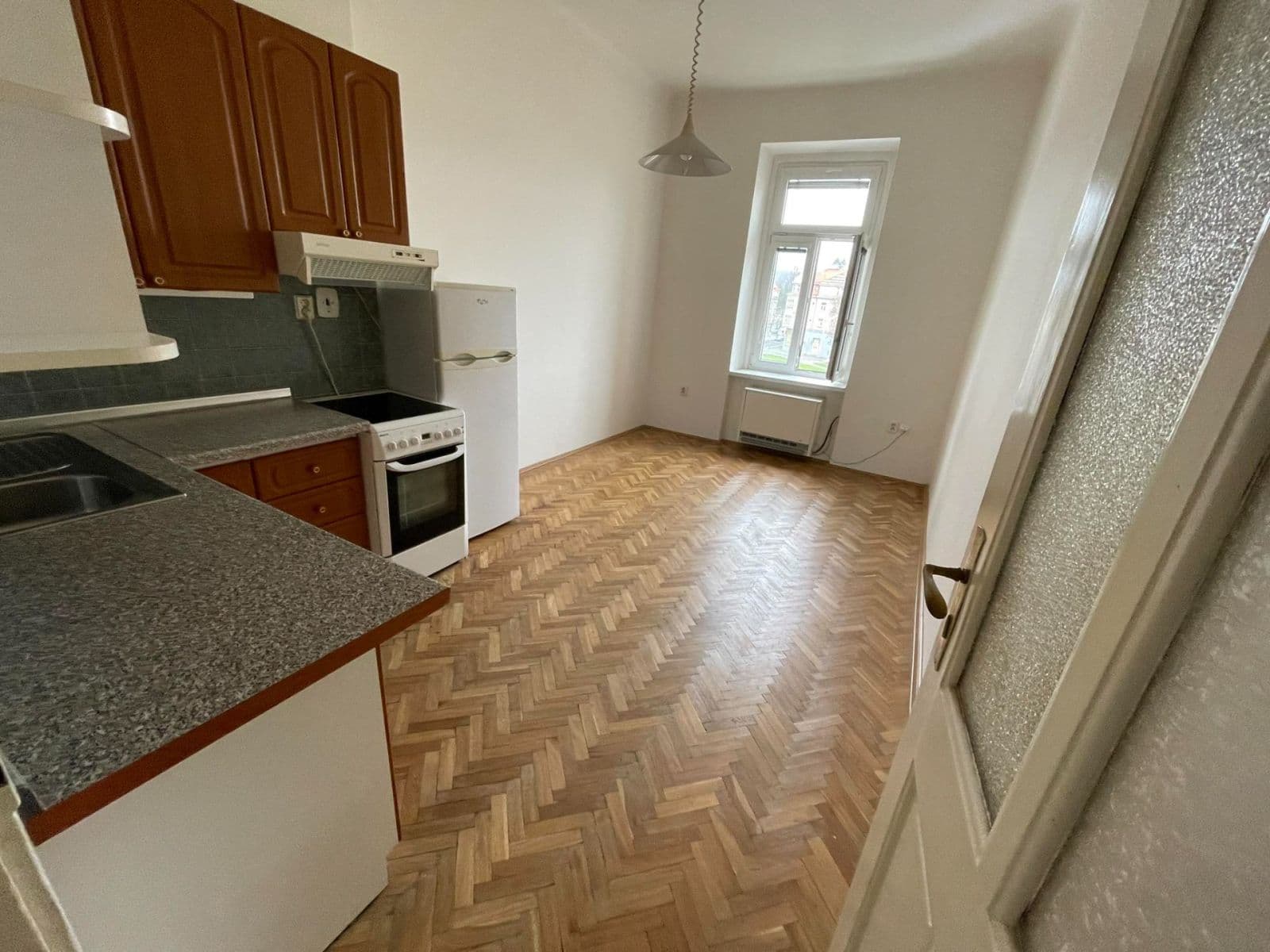 Prenájom bytu 2-izbový 47 m², Chlumčanského, Praha, Praha Prenájom bytu 2-izbový 47 m², Chlumčanského, Praha, Praha