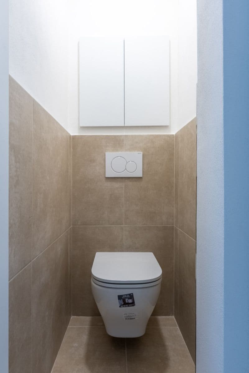 Predaj bytu 4-izbový 66 m², Spojovací, Praha, Praha Predaj bytu 4-izbový 66 m², Spojovací, Praha, Praha