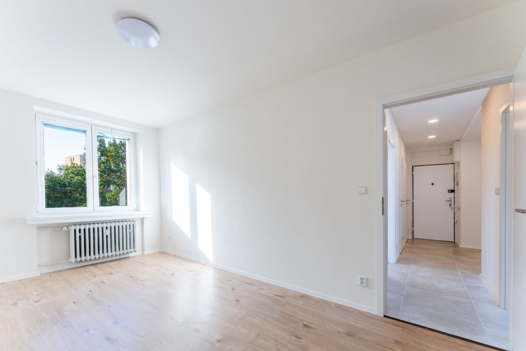 Predaj bytu 4-izbový 66 m², Spojovací, Praha, Praha Predaj bytu 4-izbový 66 m², Spojovací, Praha, Praha