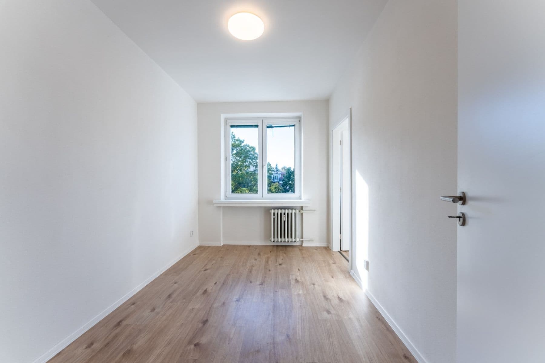 Predaj bytu 4-izbový 66 m², Spojovací, Praha, Praha Predaj bytu 4-izbový 66 m², Spojovací, Praha, Praha