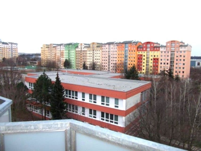 Prenájom bytu 3-izbový 70 m², Frýdecká, Praha, Praha Prenájom bytu 3-izbový 70 m², Frýdecká, Praha, Praha