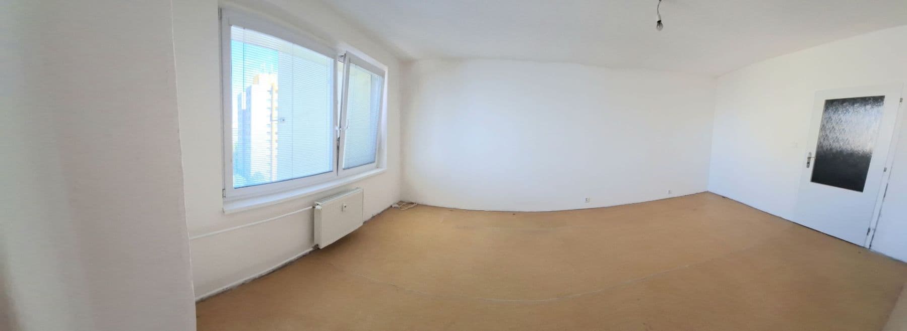 Prenájom bytu 3-izbový 70 m², Frýdecká, Praha, Praha Prenájom bytu 3-izbový 70 m², Frýdecká, Praha, Praha