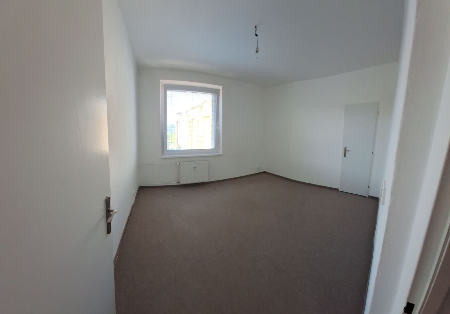 Prenájom bytu 3-izbový 70 m², Frýdecká, Praha, Praha Prenájom bytu 3-izbový 70 m², Frýdecká, Praha, Praha