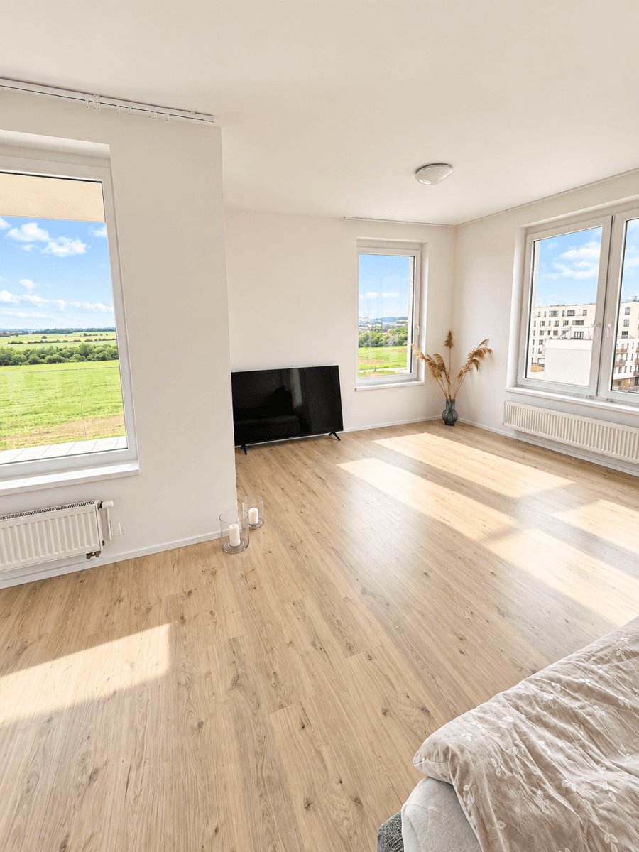 Prenájom bytu 1-izbový 57 m², Honzíkova, Praha, Praha Prenájom bytu 1-izbový 57 m², Honzíkova, Praha, Praha