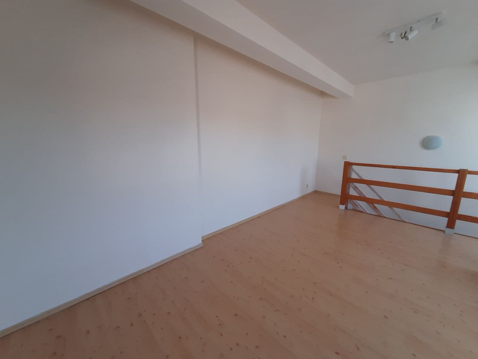 Prenájom bytu 2-izbový 70 m², Věštínská, Praha, Praha Prenájom bytu 2-izbový 70 m², Věštínská, Praha, Praha