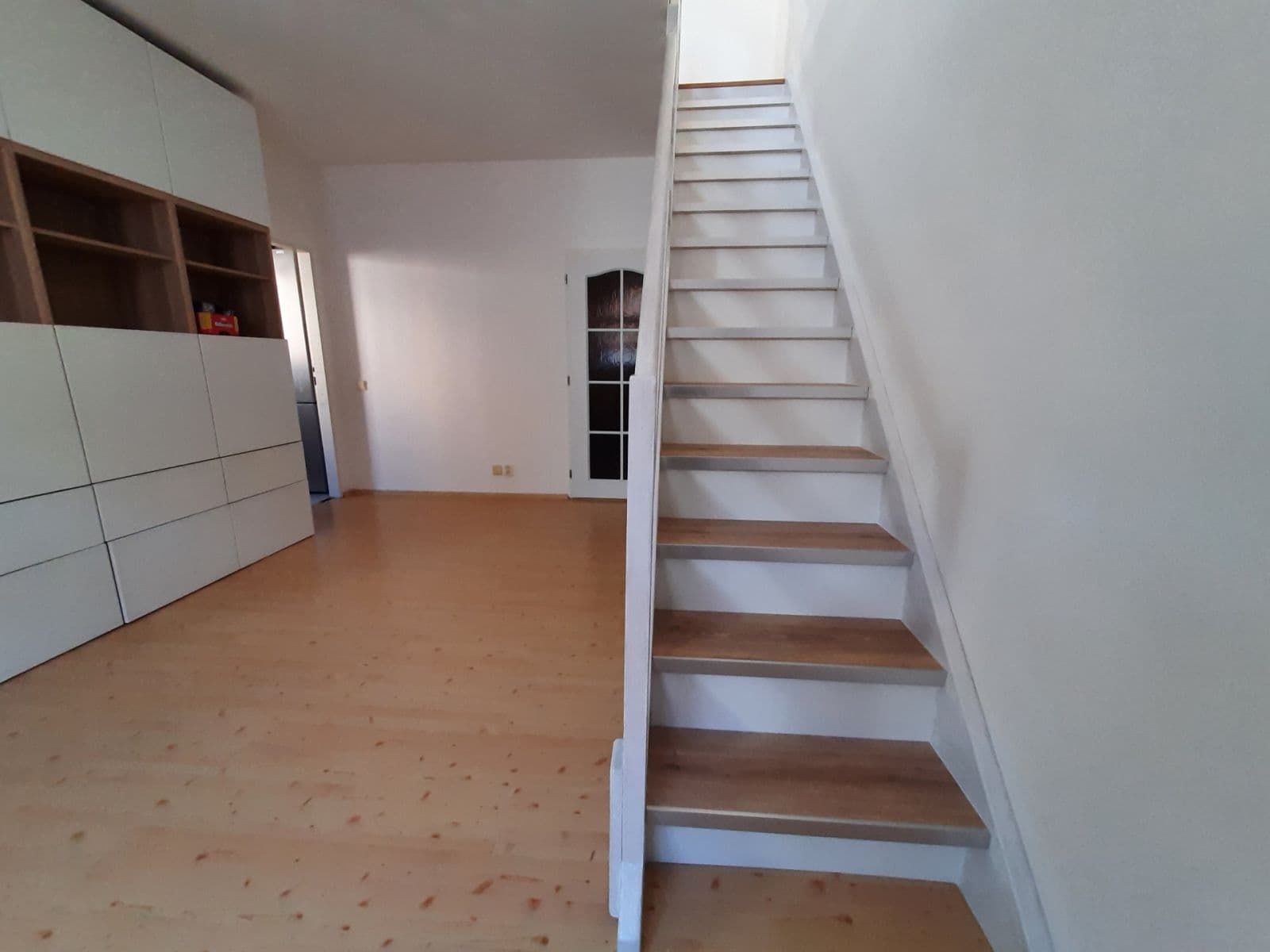 Prenájom bytu 2-izbový 70 m², Věštínská, Praha, Praha Prenájom bytu 2-izbový 70 m², Věštínská, Praha, Praha