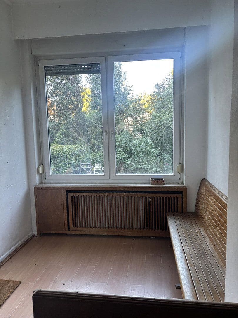 Prenájom bytu 4-izbový 150 m², Rosemannstraße 13, Osnabrück, Dolné Sasko Prenájom bytu 4-izbový 150 m², Rosemannstraße 13, Osnabrück, Dolné Sasko