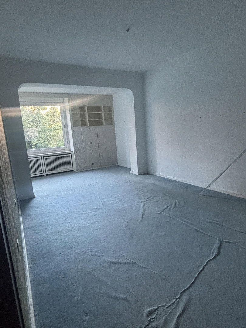 Prenájom bytu 4-izbový 150 m², Rosemannstraße 13, Osnabrück, Dolné Sasko Prenájom bytu 4-izbový 150 m², Rosemannstraße 13, Osnabrück, Dolné Sasko