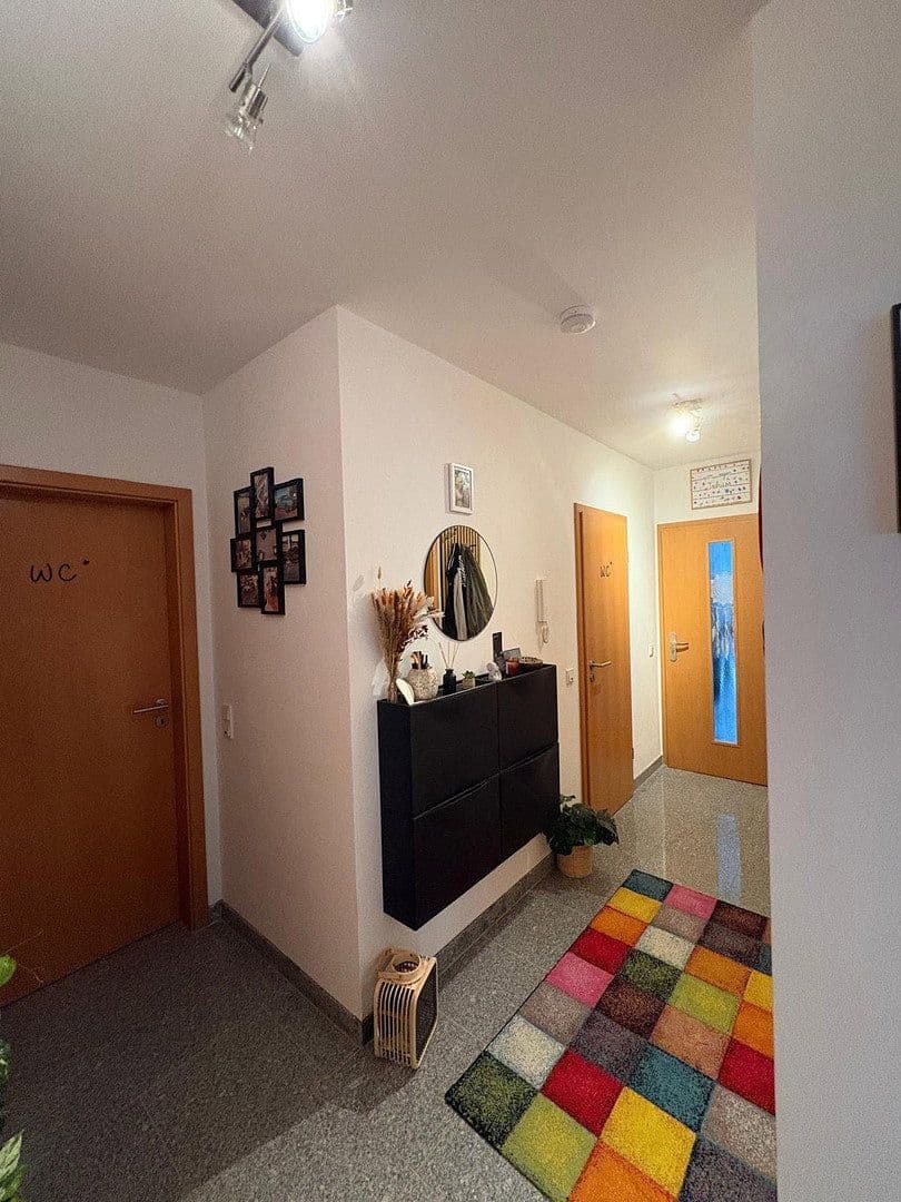 Prenájom bytu 3-izbový 90 m², Neunkirchen-Seelscheid, Severné Porýnie - Westfálsko Prenájom bytu 3-izbový 90 m², Neunkirchen-Seelscheid, Severné Porýnie - Westfálsko
