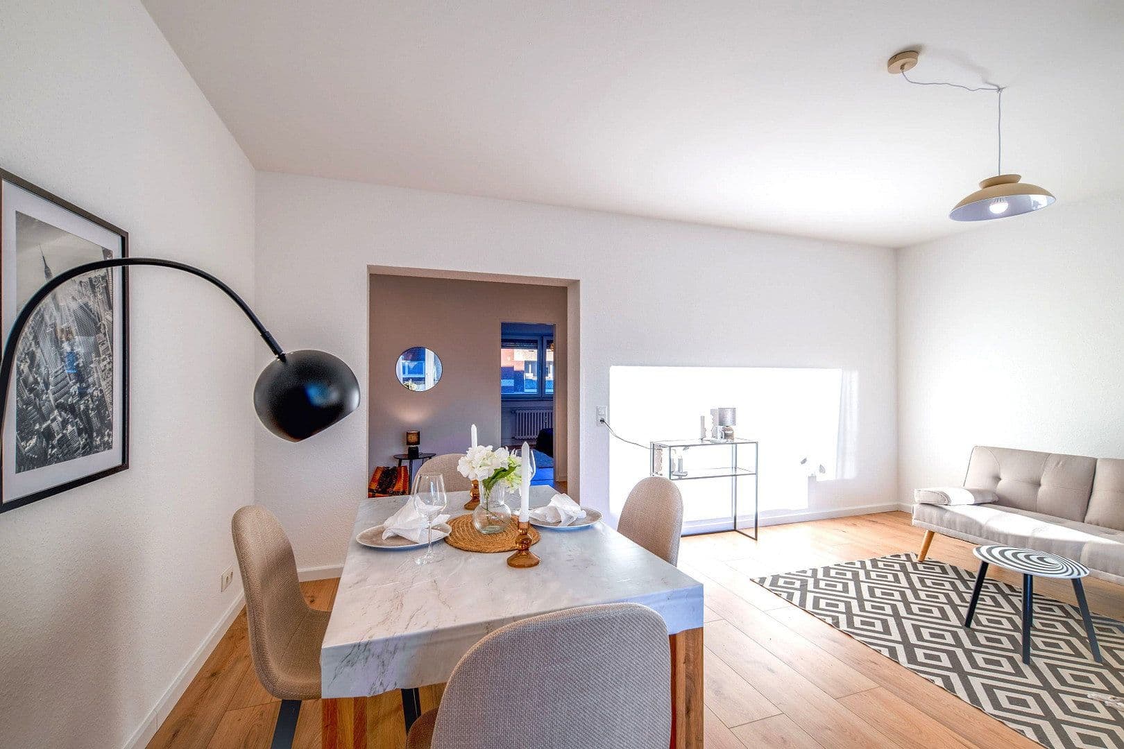 Predaj bytu 3-izbový 77 m², Frank-Wedekind-Straße 00, Wiesbaden, Hesensko Predaj bytu 3-izbový 77 m², Frank-Wedekind-Straße 00, Wiesbaden, Hesensko
