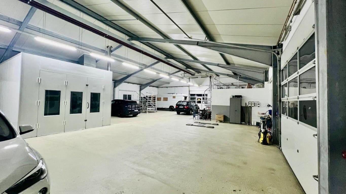 Predaj nebytového priestoru 1.915 m², Gomaringen, Bádensko-Wurttembersko Predaj nebytového priestoru 1.915 m², Gomaringen, Bádensko-Wurttembersko