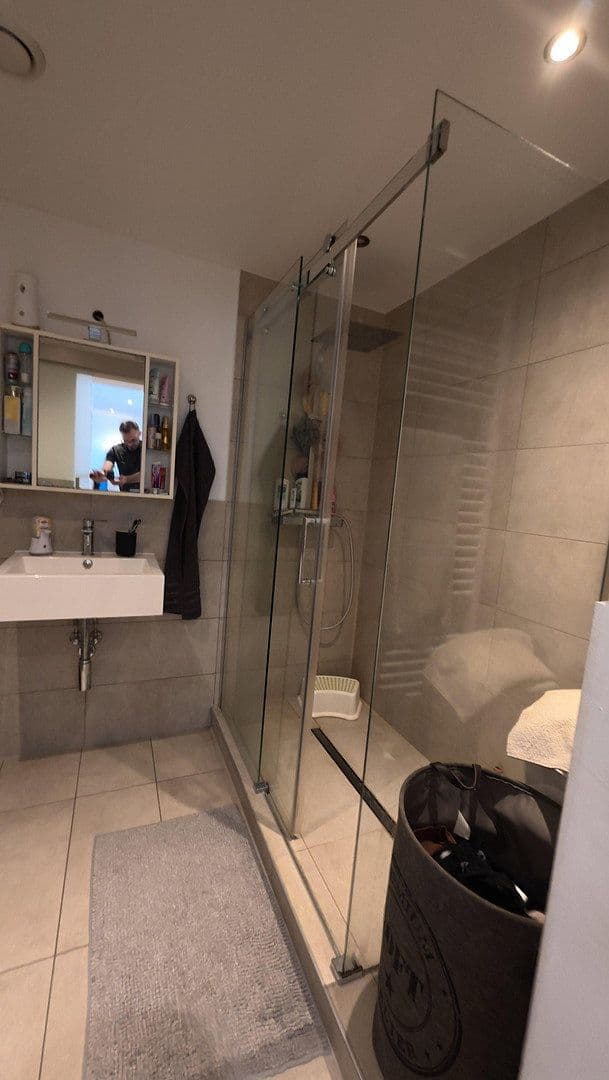 Prenájom bytu 3-izbový 60 m², Yorckstr. 28, Ludwigshafen, Porýnie-Falcko Prenájom bytu 3-izbový 60 m², Yorckstr. 28, Ludwigshafen, Porýnie-Falcko