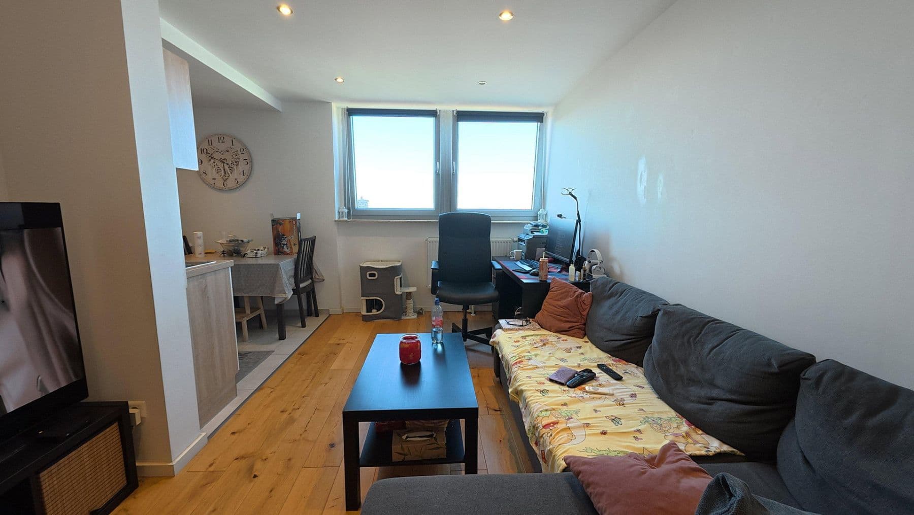 Prenájom bytu 3-izbový 60 m², Yorckstr. 28, Ludwigshafen, Porýnie-Falcko Prenájom bytu 3-izbový 60 m², Yorckstr. 28, Ludwigshafen, Porýnie-Falcko