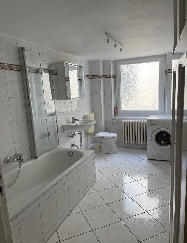 Predaj bytu 3-izbový 84 m², Berlin-Spandau, Berlín Predaj bytu 3-izbový 84 m², Berlin-Spandau, Berlín