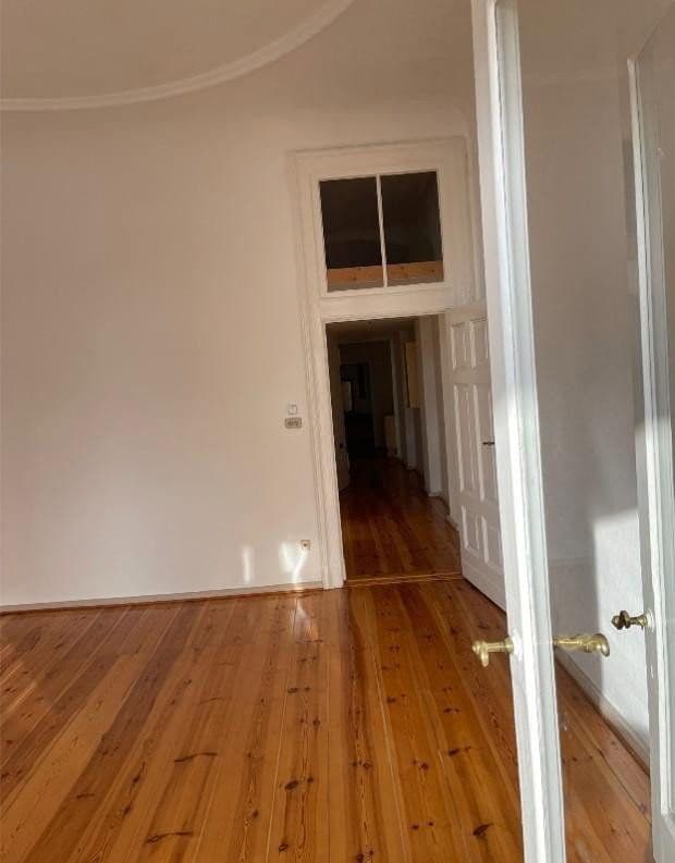 Predaj bytu 3-izbový 84 m², Berlin-Spandau, Berlín Predaj bytu 3-izbový 84 m², Berlin-Spandau, Berlín
