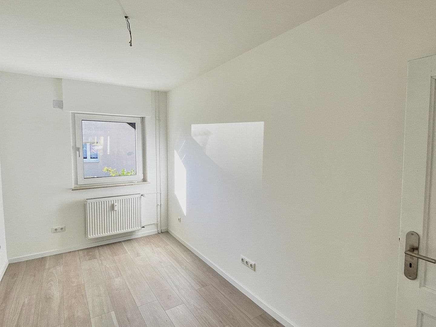 Prenájom bytu 3-izbový 66 m², Langenbeckstraße 4, Wiesbaden, Hesensko Prenájom bytu 3-izbový 66 m², Langenbeckstraße 4, Wiesbaden, Hesensko